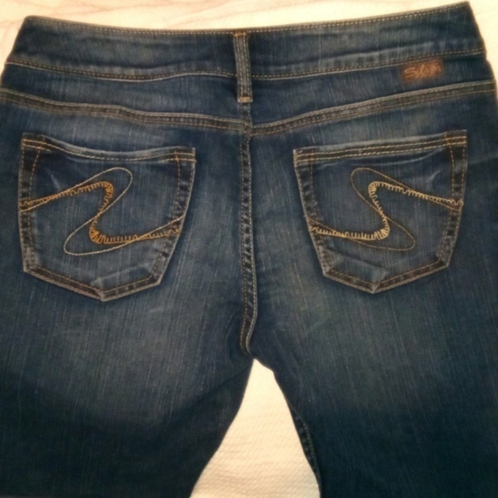 Silver Jeans Lexi Short Denim Shorts Size 28